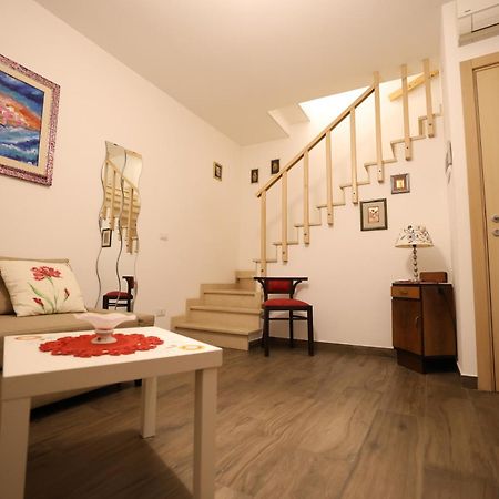 Апартаменти Casa Panta Rei 2 Мола-ді-Барі Екстер'єр фото